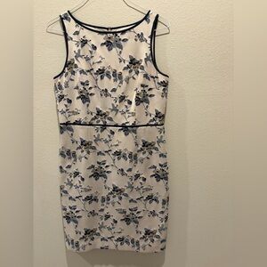 Ann Taylor Silver Navy Floral Design Sheath Dress 10